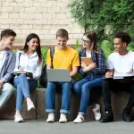 Scelte di Carriera Ambite dai Giovani Dopo la Scuola Superiore in Italia