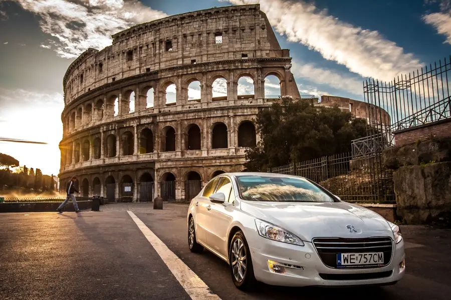Come e dove noleggiare un’automobile a Roma